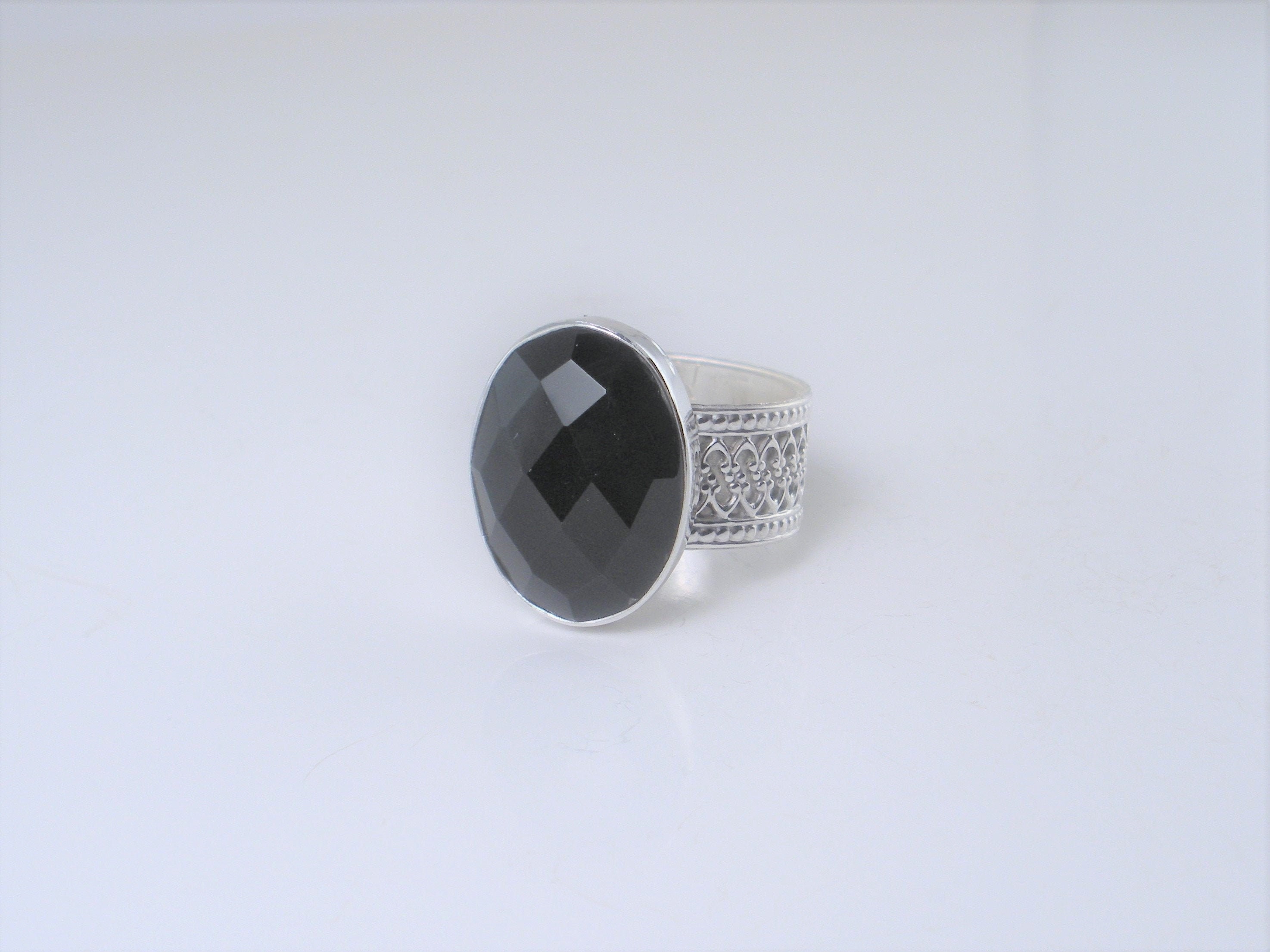 Buitenlander lippen Buitenboordmotor Black Onyx Ring Black Stone Ring Oval Faceted Gemstone Silver - Etsy