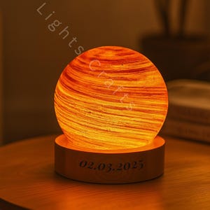 Custom 3D Crystal LED Planet Lamp with Wood Base – Personalized Engraving Night Light, Galaxy Moon Lamp Gift for Him Her, Crystal LED Ball