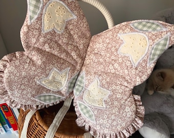 Frilly fairy/butterfly wings