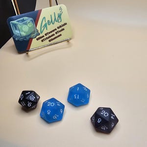Hand-Painted D20 Escape Keycap, DnD Resin Key