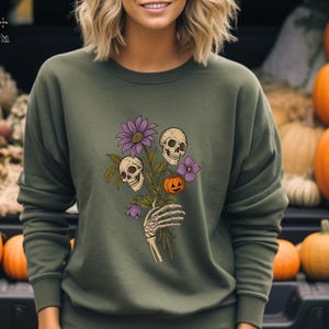 Halloween Skeleton Bouquet Sweatshirt, Halloween Botanical Crewneck, Halloween Gift, Skull Halloween Hoodie, Halloween Party, Spooky Season