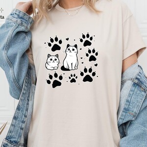 Cute White Cat and Paw Shirt, Funny Cat Lover Gift, Cute Kitty Humor Tee, Perfect Gifts For Cat Lovers, Pet Lover Shirt, Cat Mom Shirt