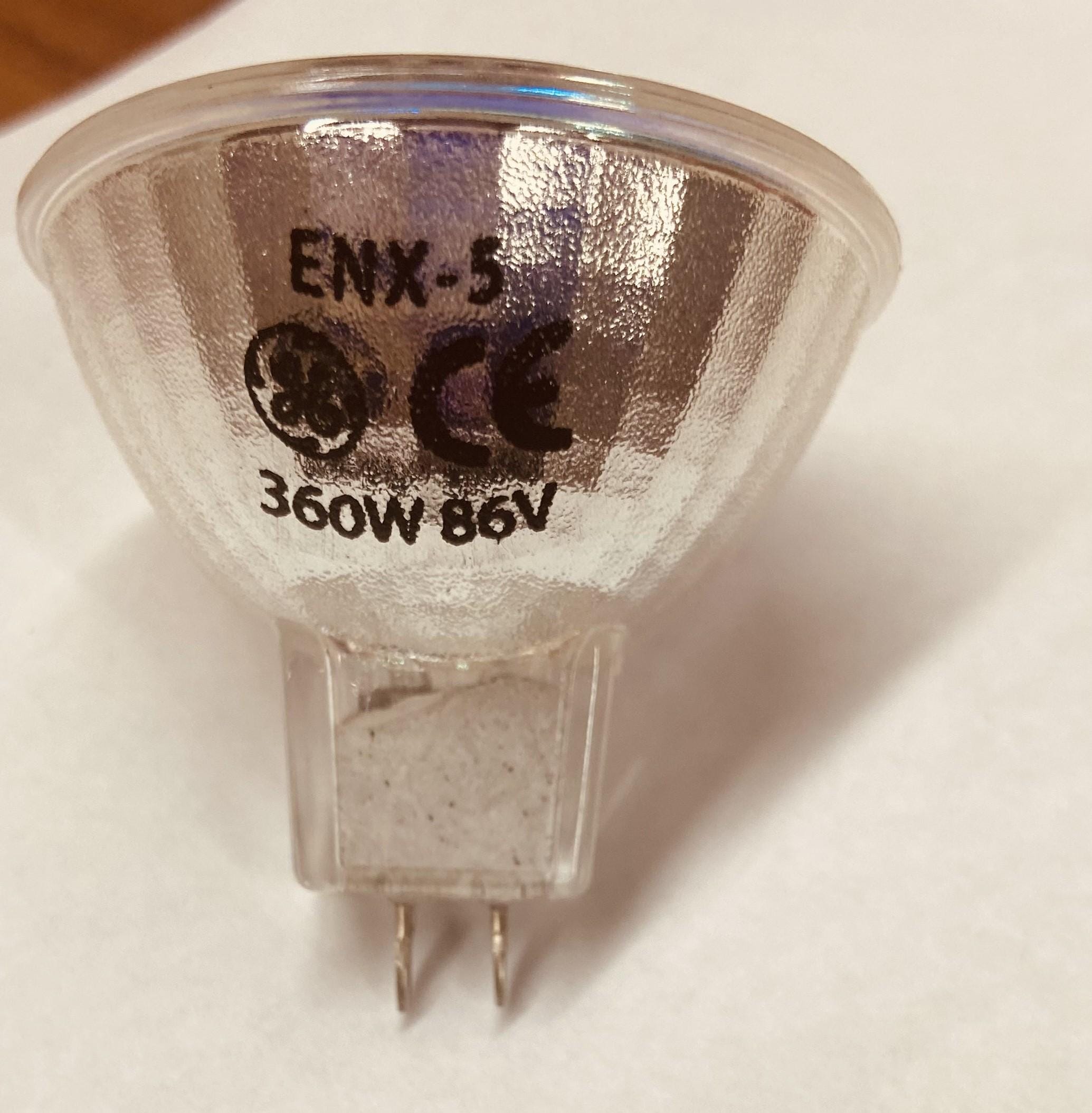AMPOULE PROJECTEUR DIAPO ancien lampe 300 W 220/230 V modèle BA 15 Bulb