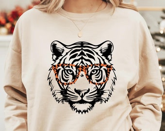 Vintage Tiger Face Sweatshirt, Aesthetic Animal Shirt, Tiger Graphic Hoodie, Tigers Mascot T-Shirt, Animal Lover Gifts For Women, SL6097
