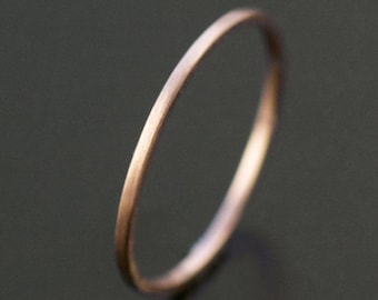 Banda Moderna Distintiva 1mm 14k Oro Rosa