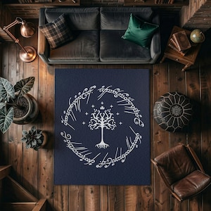 Puede incluir: Un letrero de madera rústica con la frase "Welcome to our home" en letras blancas. El letrero presenta un acabado envejecido y un diseño sencillo y acogedor.