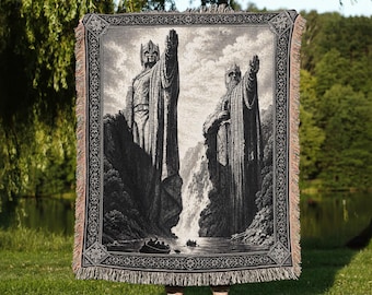 Argonath Pillars Woven Blanket, LOTR Gates Of Gondor Tapestry Throw, Isildur Anarion Couch Blanket, Middle Earth Tolkien Fan Gift Wall Decor
