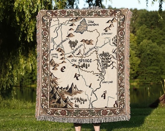 The Shire Map Woven Blanket, LOTR Hobbiton Tapestry Throw, Middle Earth Fantasy Map Couch Blanket, Tolkien Fan Gift Living Room Wall Decor
