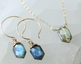 Handmade Labradorite Jewelry Set: Wire Wrapped Necklace & Earrings