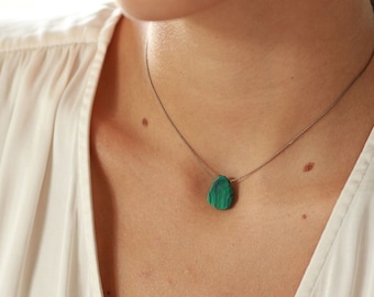 Green malachite slice necklace, floating stone necklace, minimal boho necklace, unisex jewelry, cord necklace, healing crystal necklace