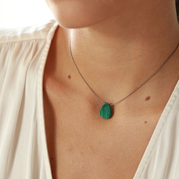 Green malachite slice necklace, floating stone necklace, minimal boho necklace, unisex jewelry, cord necklace, healing crystal necklace