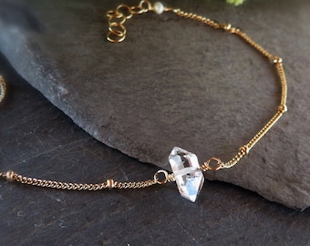 Herkimer diamond bracelet, dainty crystal bracelet, Gift for her, Aries gift for women, April birthstone, birthday gift,raw crystal bracelet