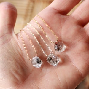 Raw Herkimer crystal necklace, Salt & pepper herkimer diamond layering necklace, crystal necklaces for women, boho necklace,raw gem necklace