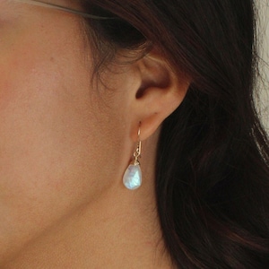 Moonstone drop earrings, moonstone earrings, moonstone jewelry, June birthstone, moonstone dangle earrings, gem drop earrings, gift for her