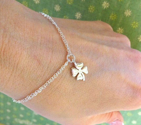 Dainty Clover Flower Bracelet, Four Leaf Clover in Solid Gold: 10K, 14K or  18K St. Patrick's Day Jewelry in Yellow, Rose or White Gold - Etsy