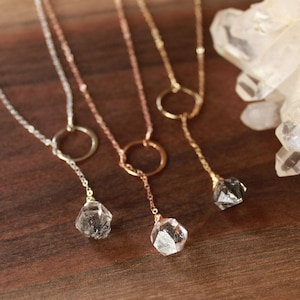 Kristall Y Halskette, Herkimer Diamant Tropfen Halskette, Salt & Pepper Herkimer Halskette, Lariat Halskette, Rohkristall Anhänger, Brautjungfer Geschenk