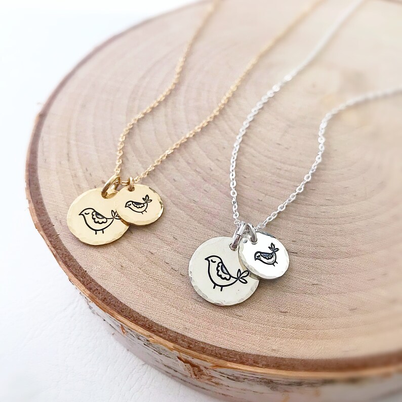 Mama bird necklace, mother bird neckalce, mama bird and baby chicks, jewelry for mom, mother of the bride gift, mothers day necklace,Otis B image 2