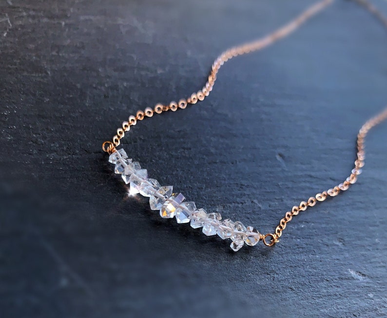 Herkimer-Diamant-Halskette, Kristallbarren-Halskette, April-Geburtsstein-Halskette, Rohkristall-Halskette, zierliche Kristall-Halskette, Rohdiamant Bild 1