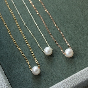 Everyday pearl necklace, freshwater pearl necklace, bridesmaid gift, wedding jewelry, classic pearl jewelry gift for her, waterproof jewelry