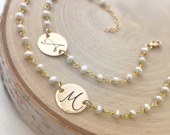 Personalized bracelet, pearl bracelet with initial, Initial bracelet, gift for her, bridesmaid gift, dainty pearl bracelet, gift for her