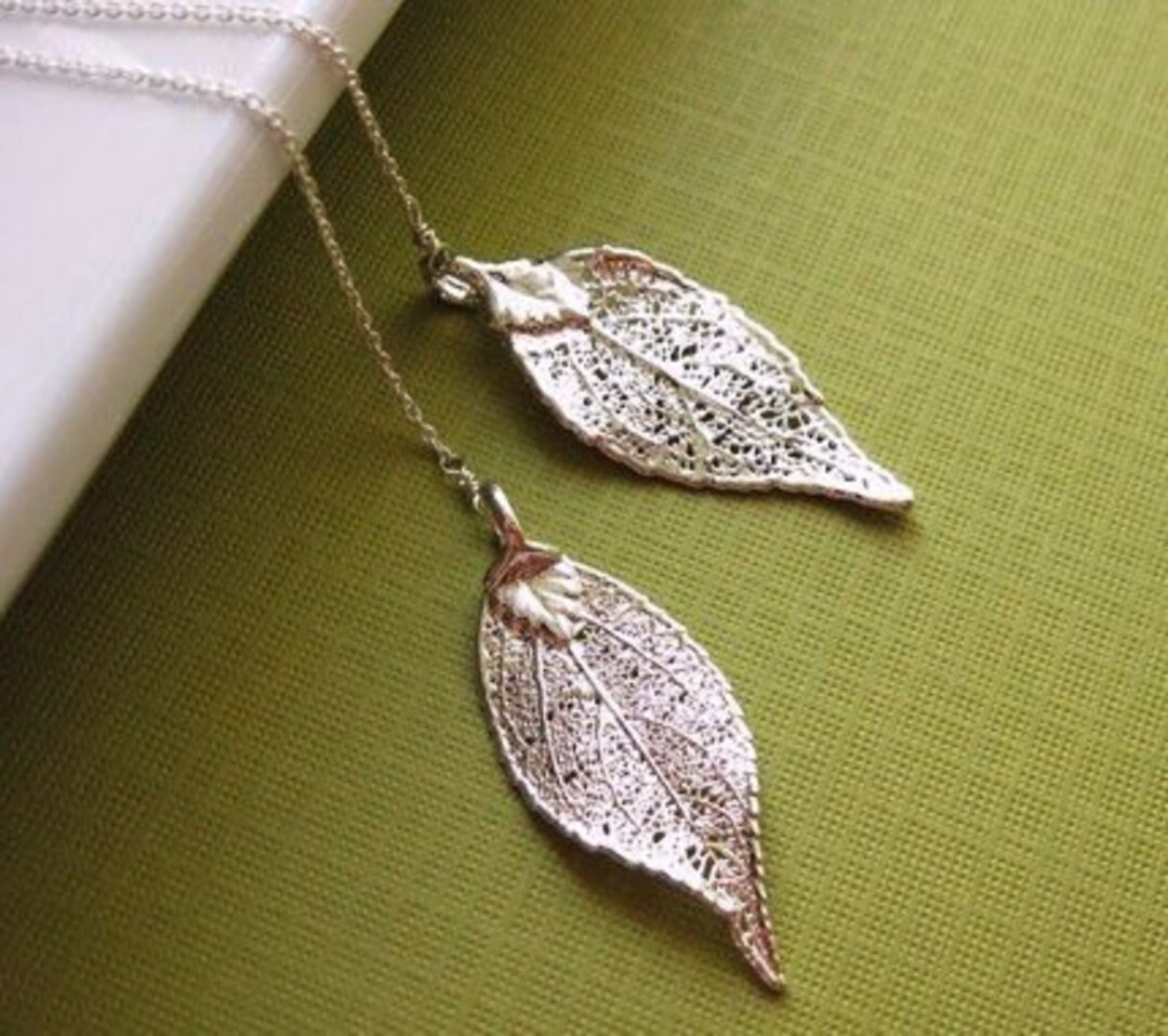 Laurel Leaf Necklace Botanical Theme Jewelry Leaf Charm Etsy