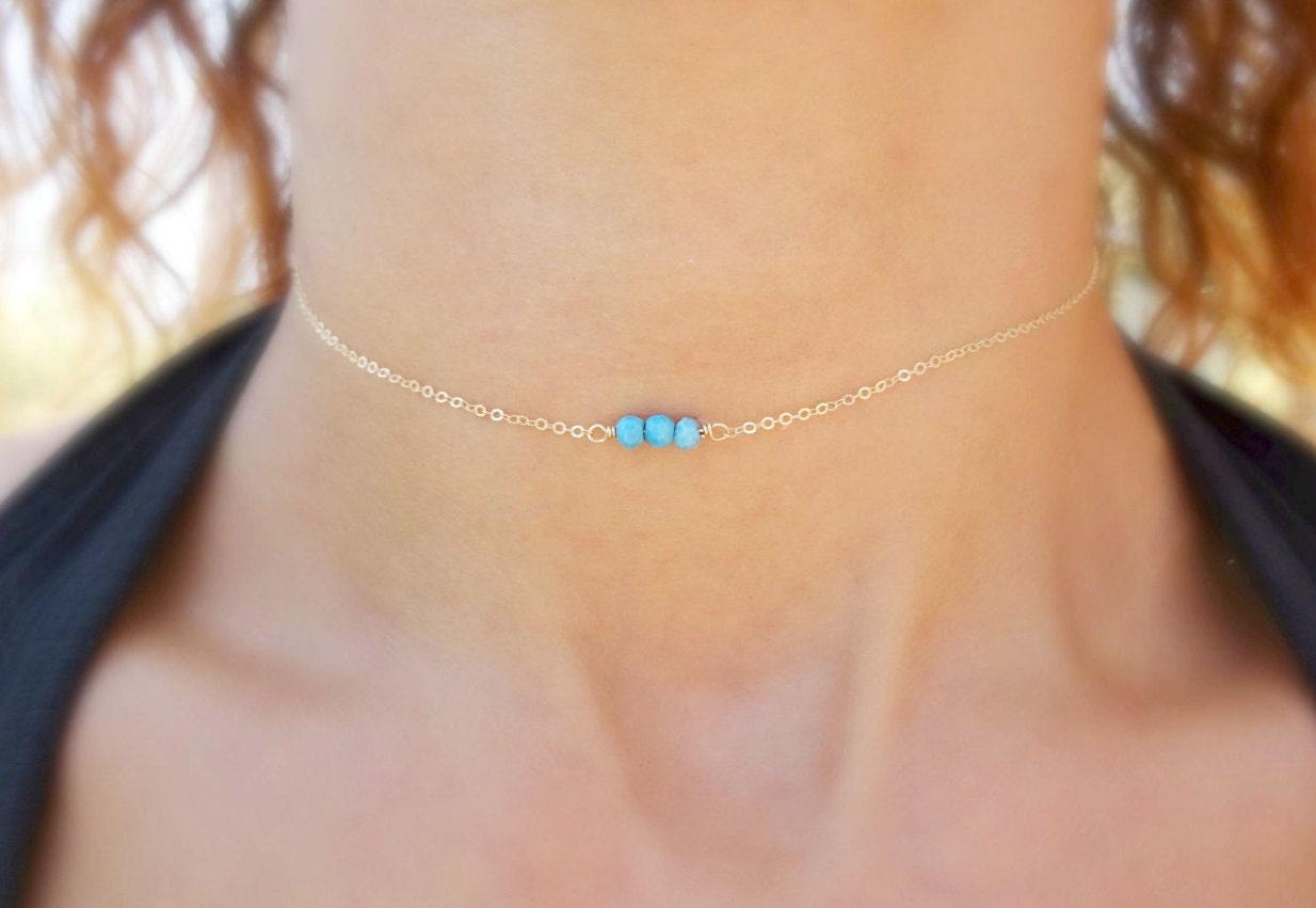 Winzige Choker Halskette, minimale Türkis Perlen Halskette, winzige Edelstein Choker, minimale Choker, Edelstein Perle Choker, Minimalist Choker, Edelstein Choker