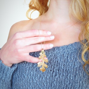 Long oak Leaf charm necklace, real leaf necklace, nature lover gift, gold dipped oak leaf pendant, gift for plant mom, birthday gift,Otis B