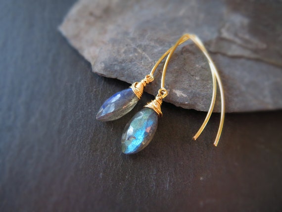 Sterling Silver Labradorite Dangle Earrings with Wire Wrap Sterling Silver Labradorite Dangle Earrings with Wire Wrap