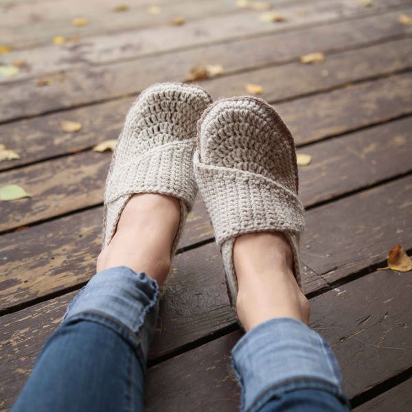 Crochet Pattern - Adult Little Wrap Slippers