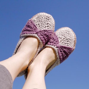 Instant Download Crochet Pattern The Jess Flats woman sizes 3-12 image 2