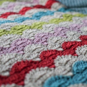 Crochet Blanket Pattern Happy Throw image 4