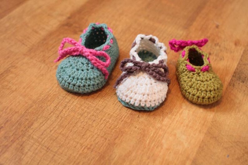 Crochet Pattern Bodie Baby Booties Newborn to 18 mo. image 2