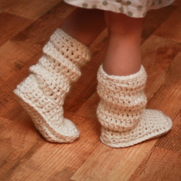 Crochet Pattern - Mamachee Boots (Baby to Child Sizes)