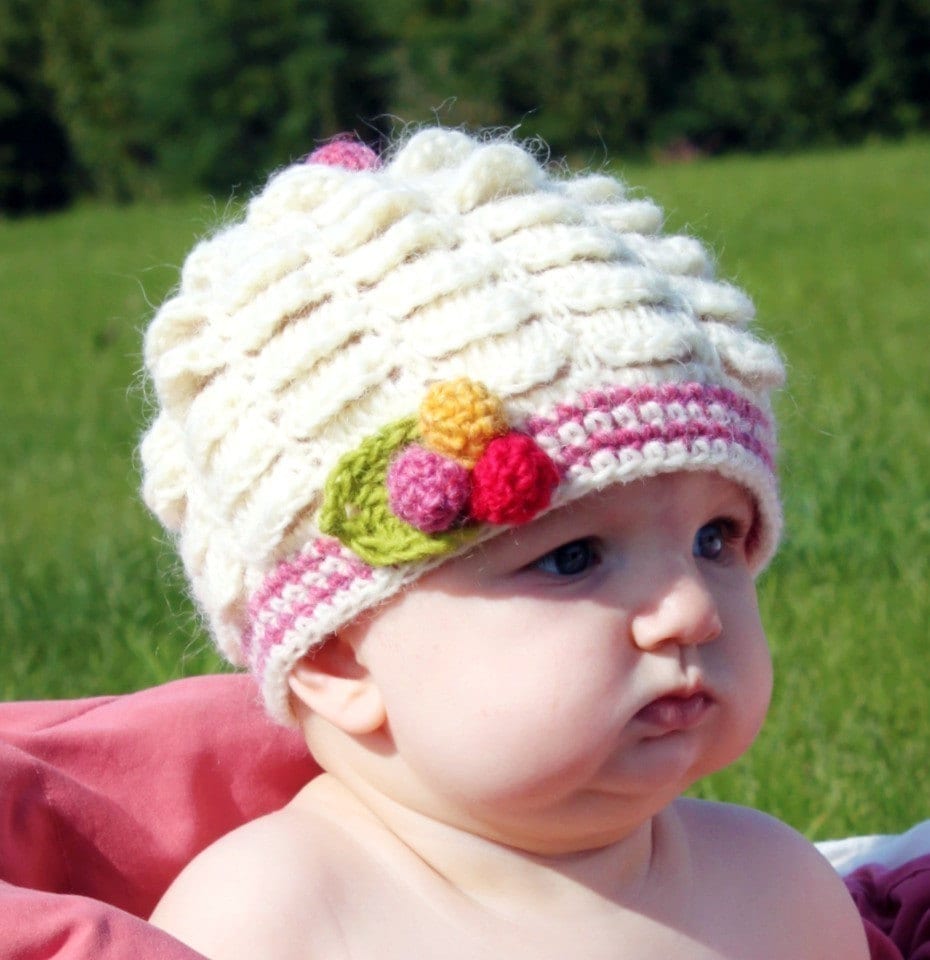 Crochet Hat Pattern Vintage Scalloped Hat Sizes Newborn to | Etsy