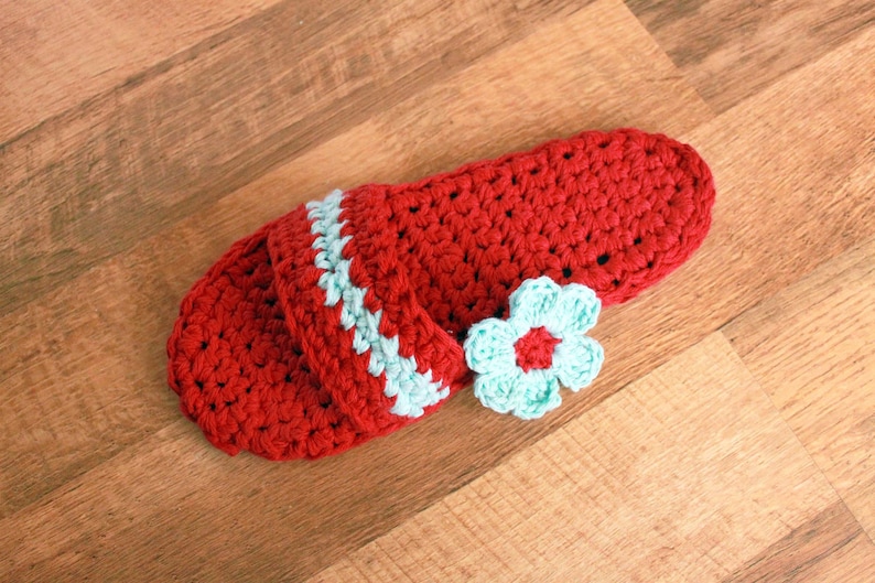 Instant Download Crochet Pattern Pammy Sandals with Flowers image 4