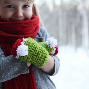 Crochet Pattern Santa Hat Handwarmers image 2