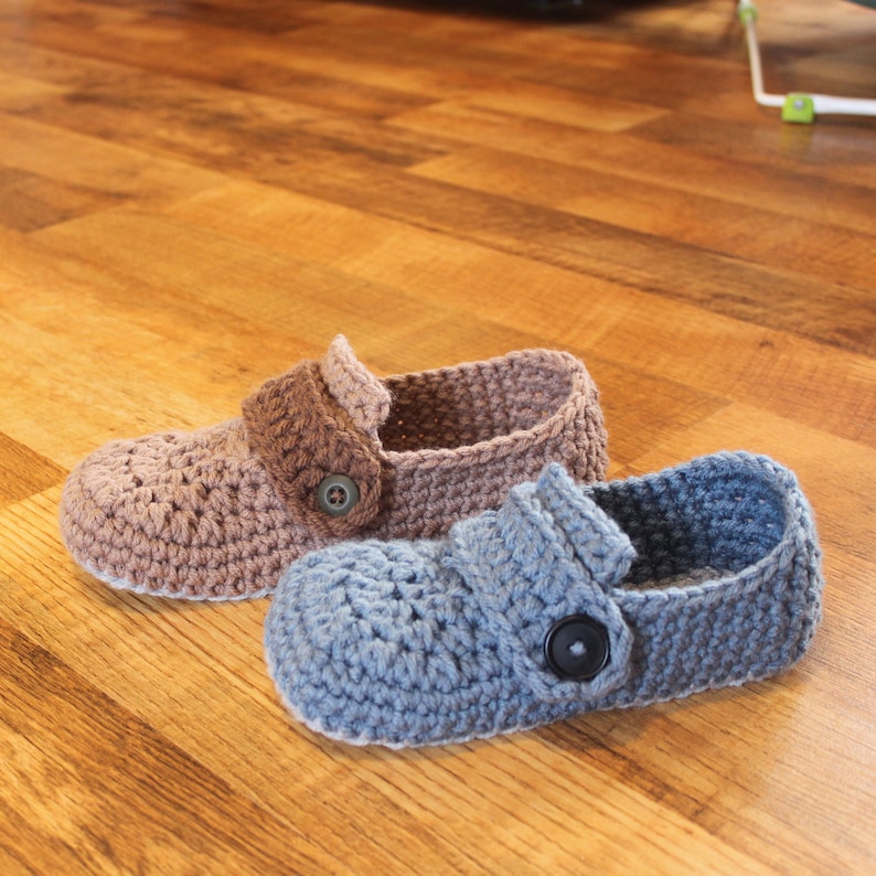 Crochet Mens Slipper Pattern Opa Slippers Child/Men sizes: 1-13 image 3