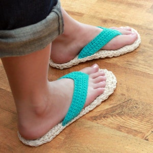 Crochet Slipper Pattern Adult Flip Flops Child/Adult sizes 3-10 image 1