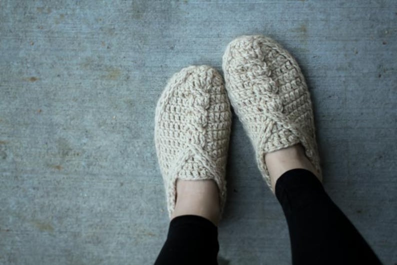 Crochet Pattern Cable Slippers image 1