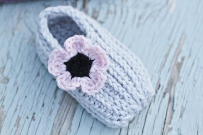 Crochet Slipper Pattern Knit look Slippers Newborn to Child Size 12 image 5