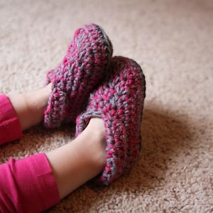 Instant Download - Crochet Pattern - Toddler Child Slippers