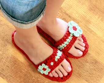 Instant Download - Crochet Pattern - Pammy Sandals with Flowers