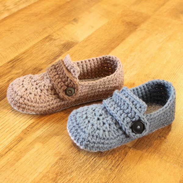 Crochet Mens Slipper Pattern - Opa Slippers (Child/Men sizes: 1-13)