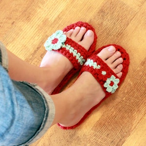 Instant Download Crochet Pattern Pammy Sandals with Flowers image 3