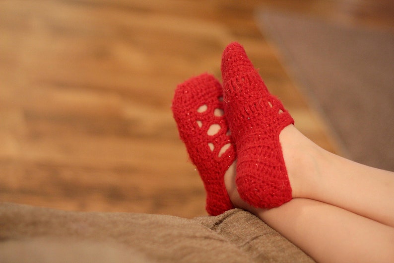 Instant Download Crochet Pattern Lola Slippers Sizes Youth 11 Woman 12 image 4