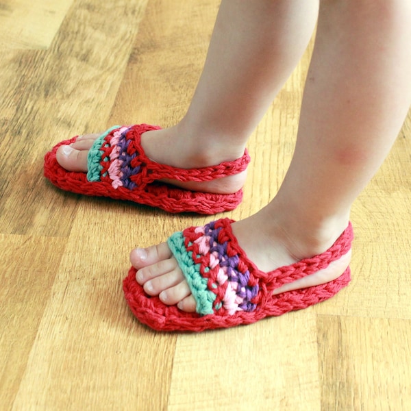 Instant Download - Crochet Pattern - Toddler/Child Sandals w/ or w/out backstrap