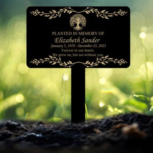Placa conmemorativa personalizada para árbol: Letrero grabado personalizado con estaca, disponible en varios colores. Ideal para regalar y honrar a tus seres queridos.