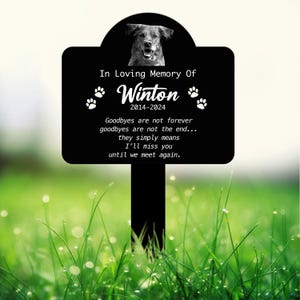 Custom Photo Dog Loss Memorial Stake: Personalized grave marker, photo tribute plaque for bereaved dog owners.