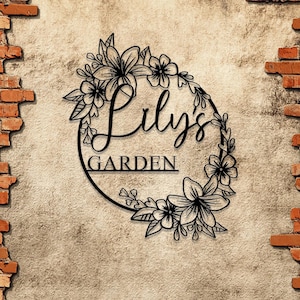 Letrero de jardín de flores de lirio personalizado, letrero de metal personalizado para césped, perfecto para decoración al aire libre, cumpleaños, inauguración de la casa y regalos de jardín.