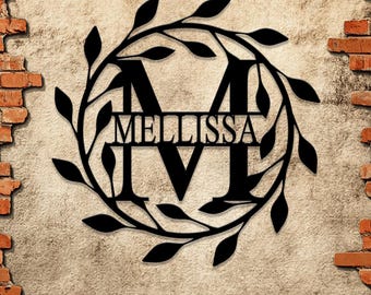 Custom Metal Circle Monogram with Vines, Personalized Initial Sign, Outdoor Wall Art, Perfect Housewarming Gift
